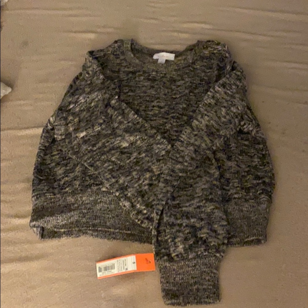 Cropped sweater
